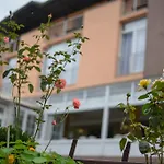 Hotel Fontana 3*