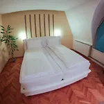 Fontana Hotel 3*