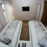 Fontana Hotel 3*