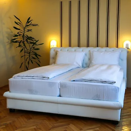 Fontana Отель 3*