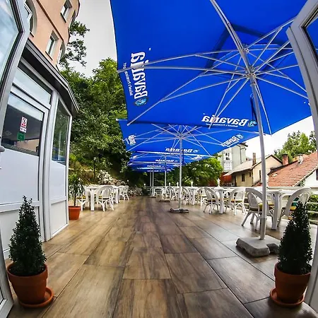 Hotel Fontana 3*